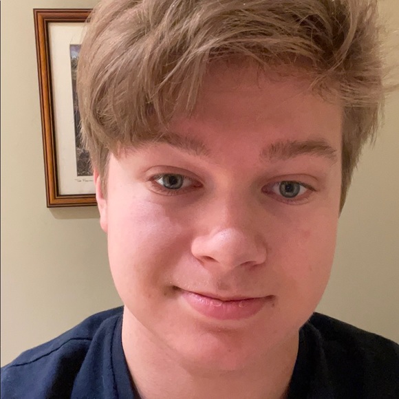 Meet your Posher, Alex - Picture 1 of 1